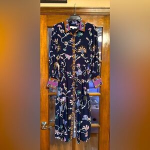 Loft brand dress, size 6. Great for work and out for an elegant dinner.